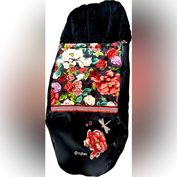 Cybex Platinum Other - NWT Cybex Platinum Fashion Collection Spring Blossom, Footmuff-Perfect Condition